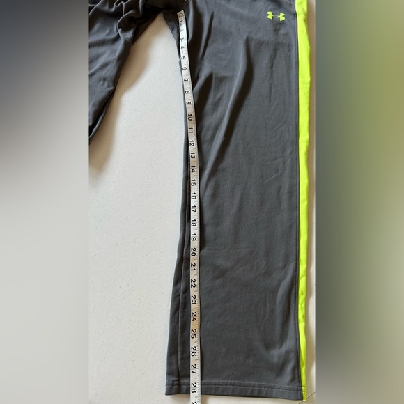 Under Armour Sweatpants - Loose fit Boys Size Large - Picture 6 of 10